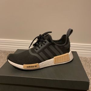 NMD R1 Women’s Adidas